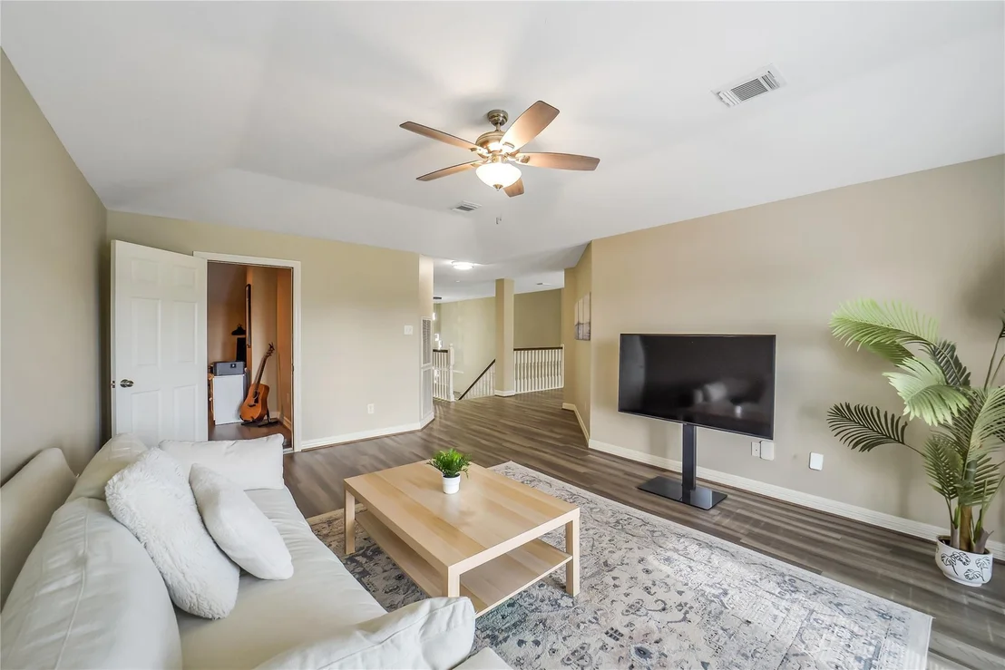 Photo of 24403 Falcon Point Drive