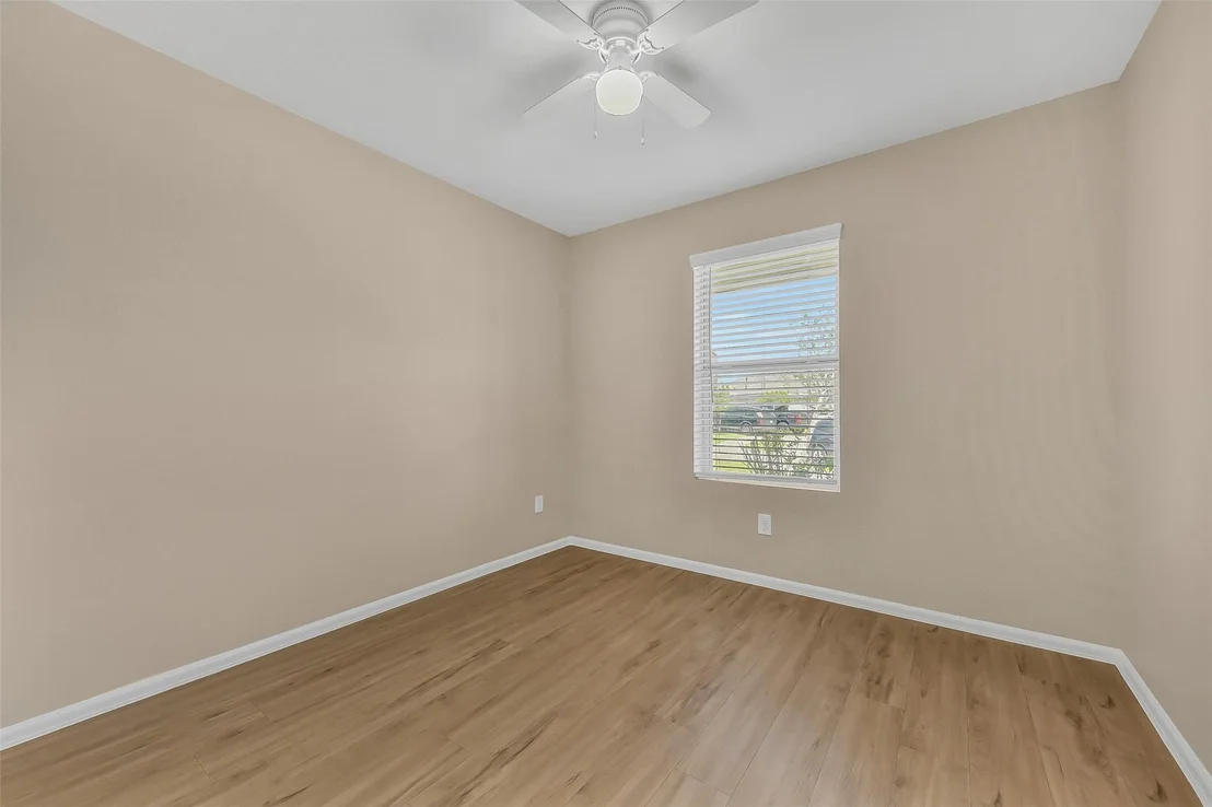 Photo of 521 Maple Bend Lane