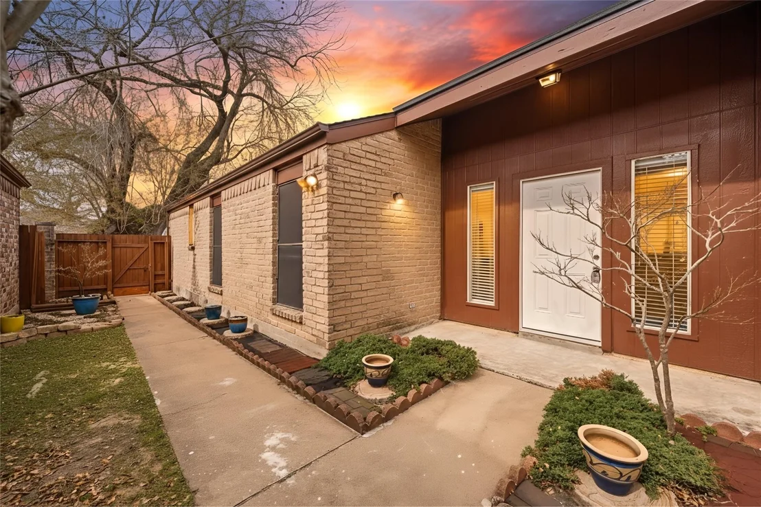 Photo of 8807 Belle Glen Drive