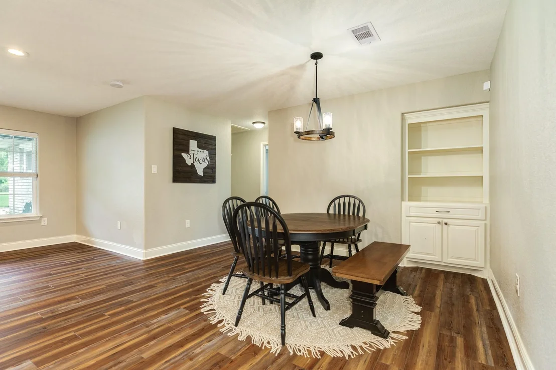 Photo of 218 Palm Lane