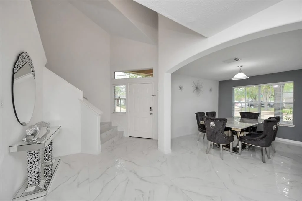 Photo of 6043 Moscone Court