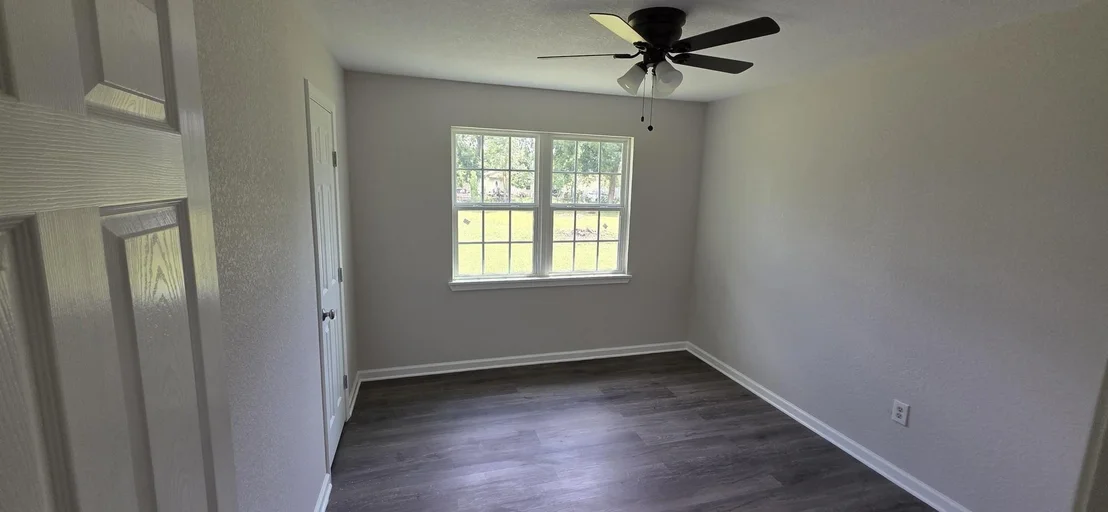 Photo of 5910 Velma Lane