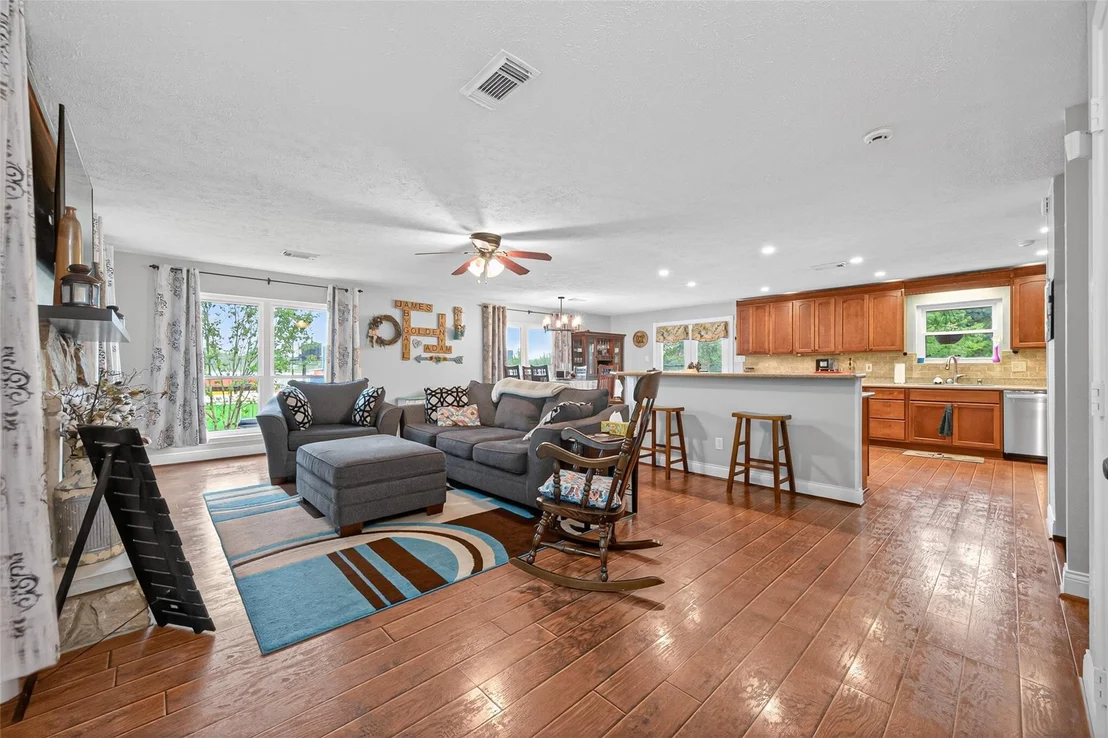 Photo of 28111 Camille Drive