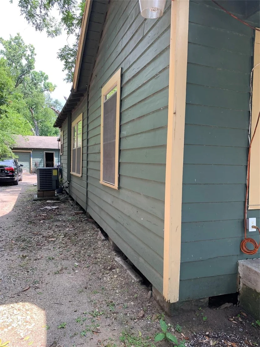 Photo of 1701 Priest Drive