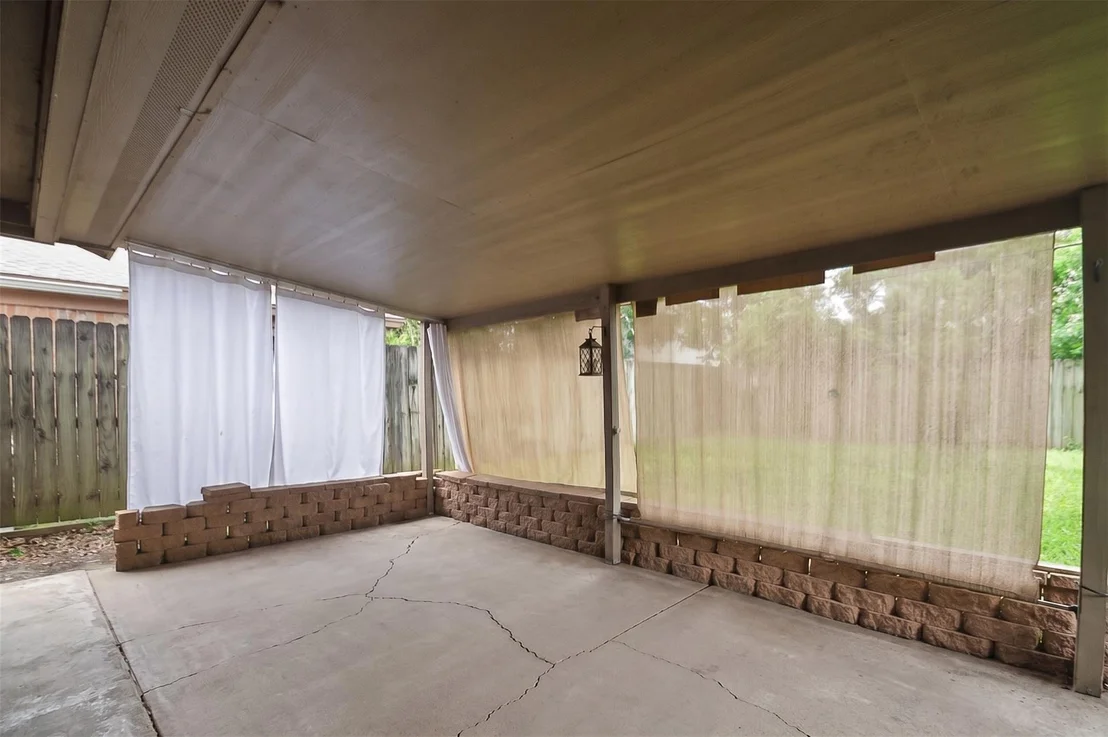Photo of 23538 Canyon Lake Drive