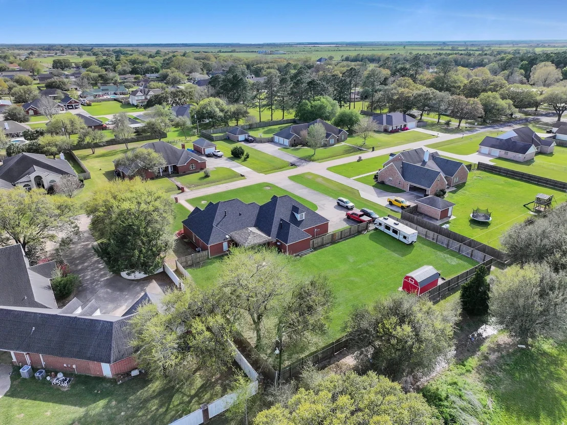 Photo of 520 Meadow Lane