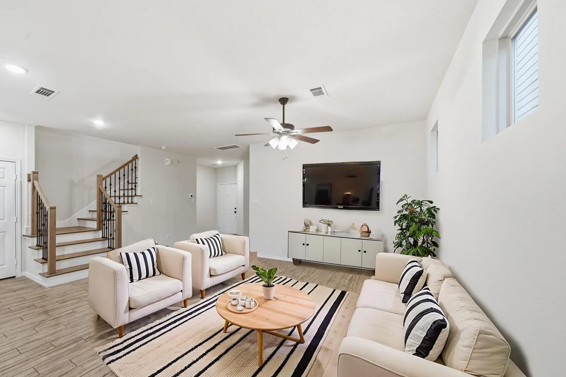 Photo of 8663 Cedardale Park Drive