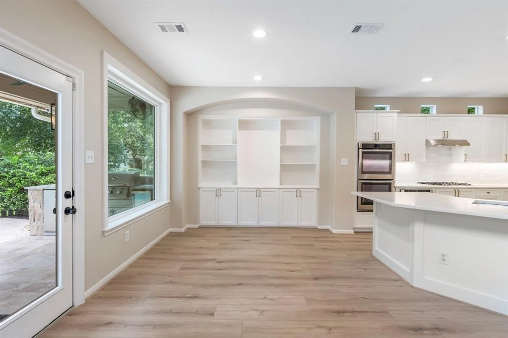 Photo of 55 N Altwood Circle