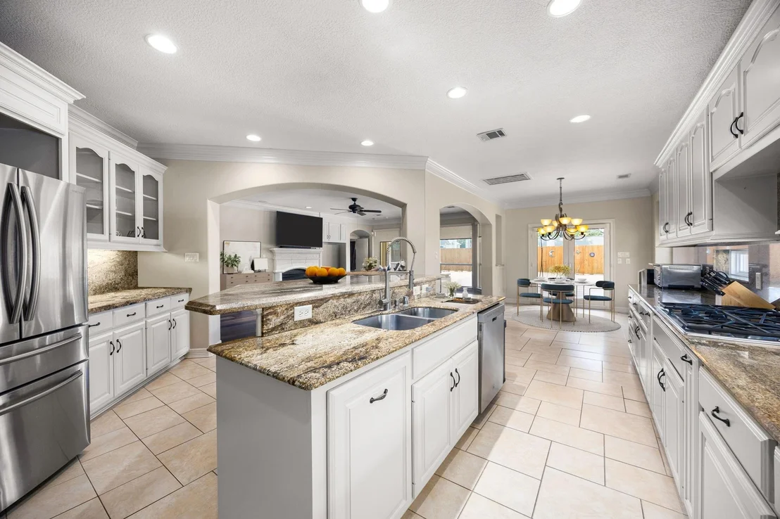 Photo of 17621 Shadow Valley Drive