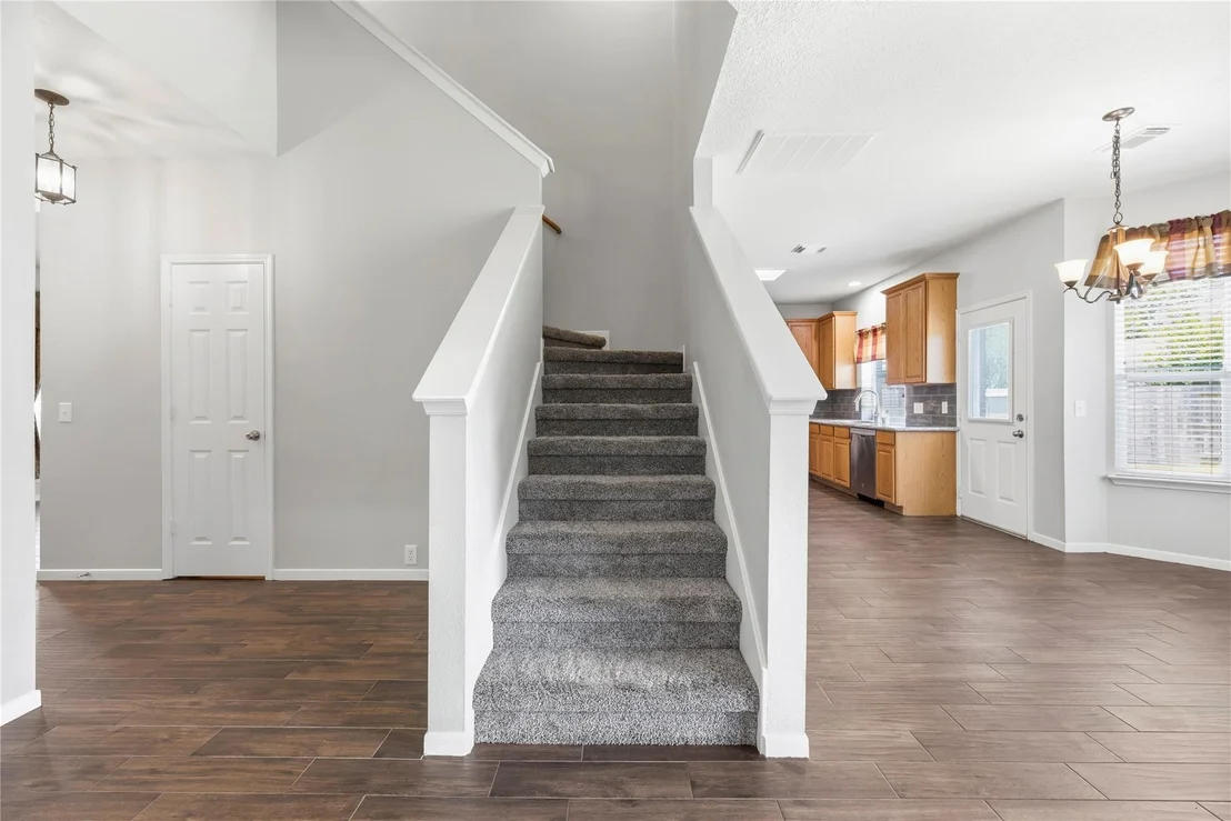 Photo of 1242 Deerbrook Drive