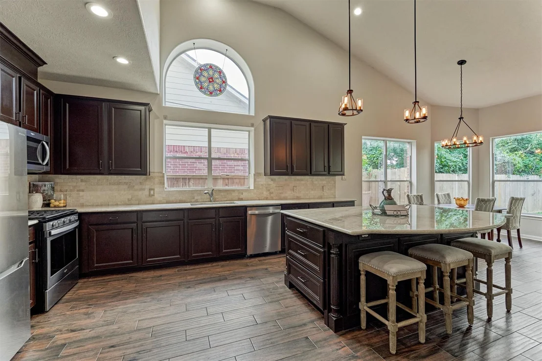 Photo of 6327 Holden Mills Drive