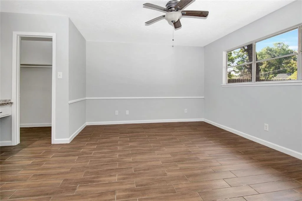 Photo of 427 Pebblebrook Drive