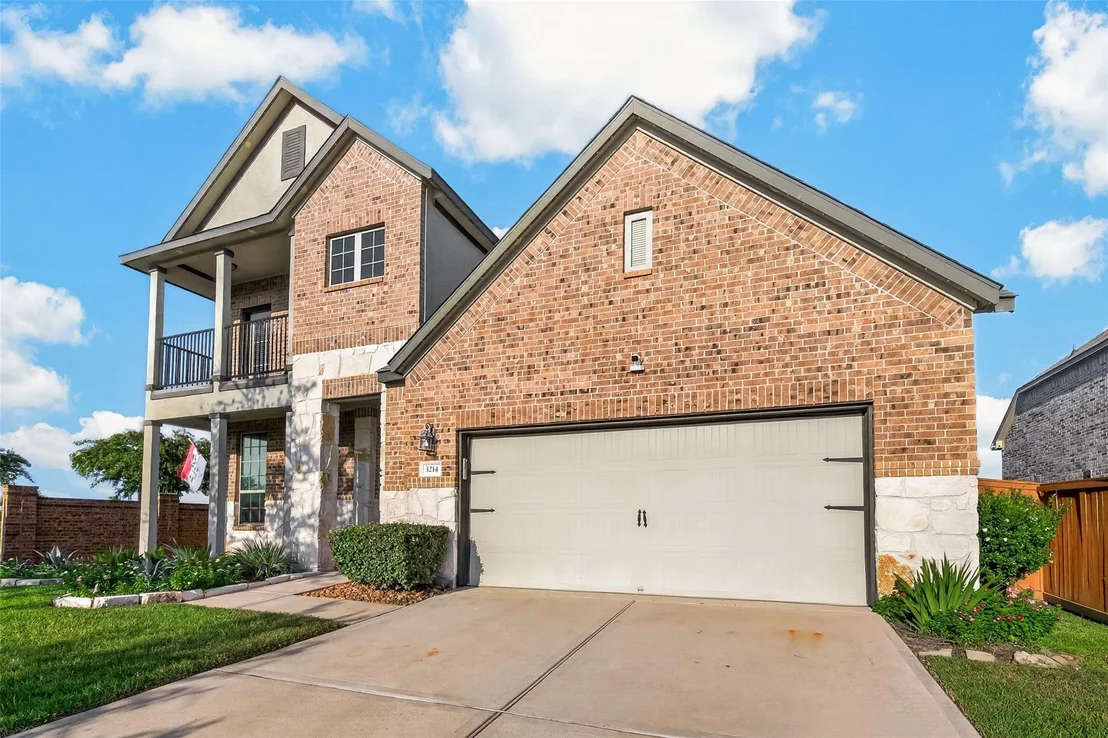 Photo of 3214 Red Pebble Lane