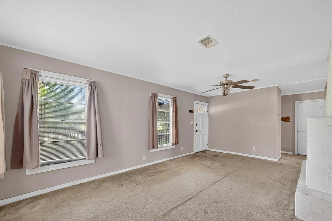 Photo of 605 Heather Gate Lane
