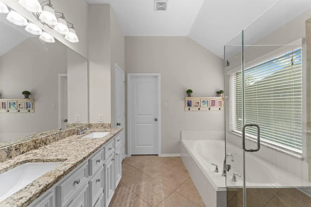 Photo of 31814 Forest Oak Lane