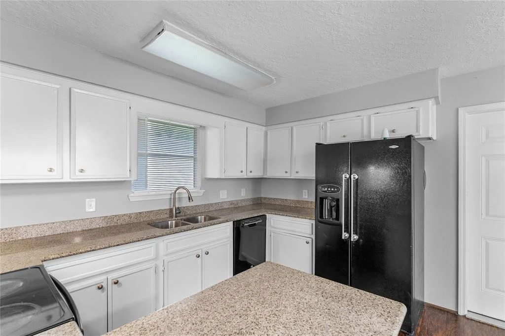 Photo of 4319 Aspenglen Drive