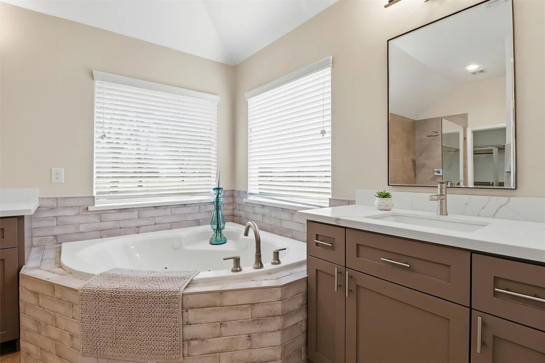 Photo of 31702 Tall Grass Lane