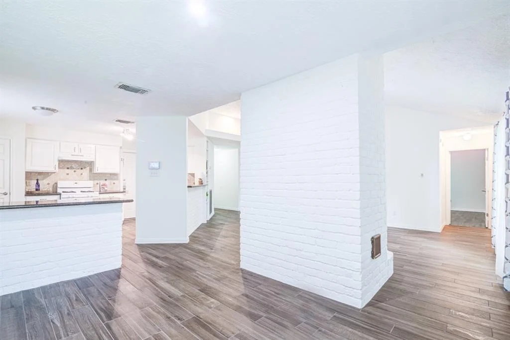 Photo of 442 Reseda Drive