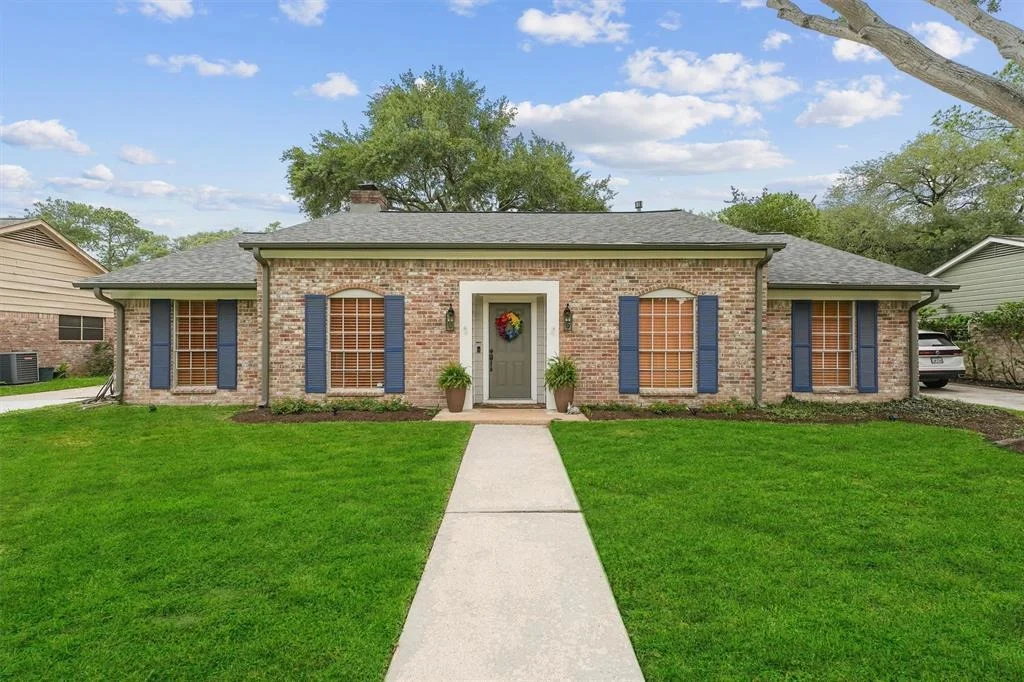 Photo of 12510 Deep Spring Lane