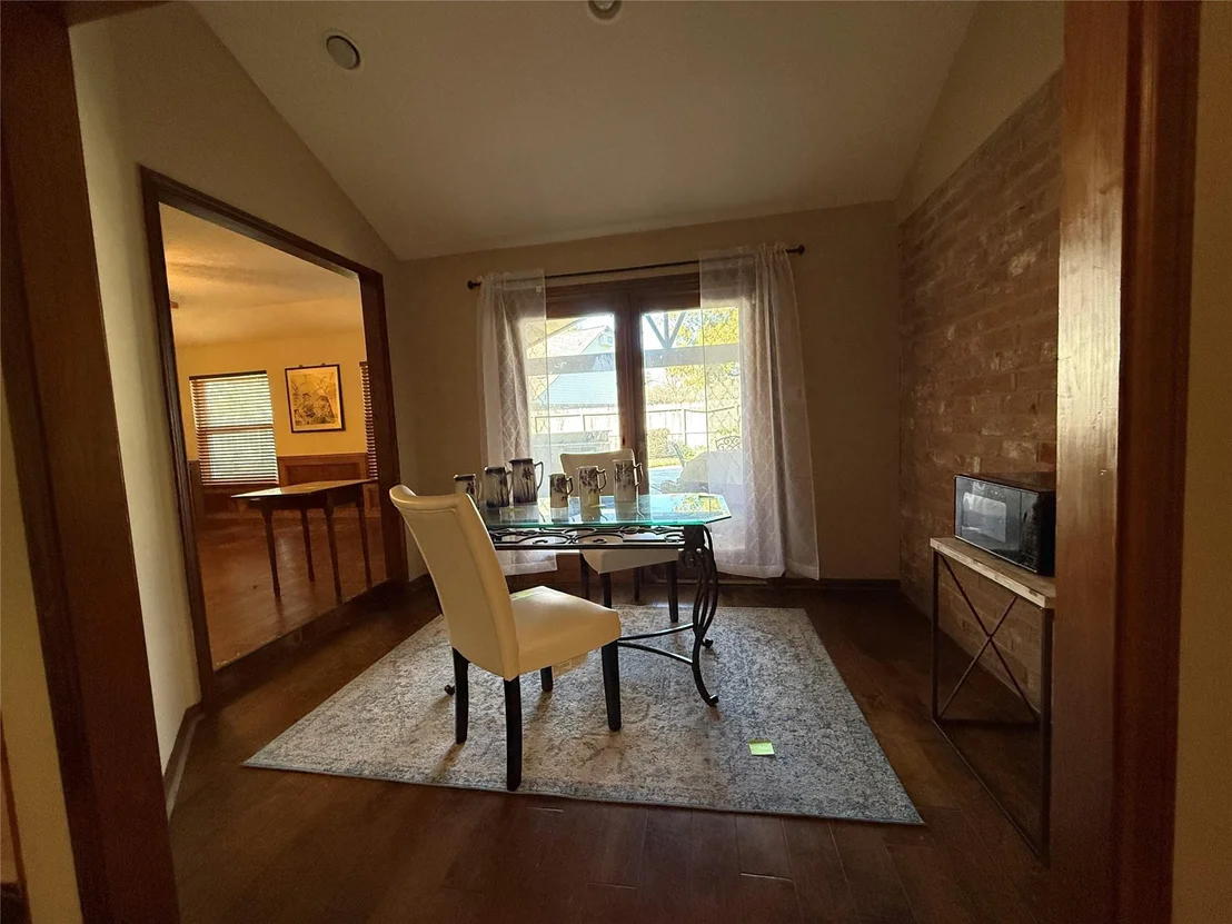 Photo of 1222 Bittersweet Drive