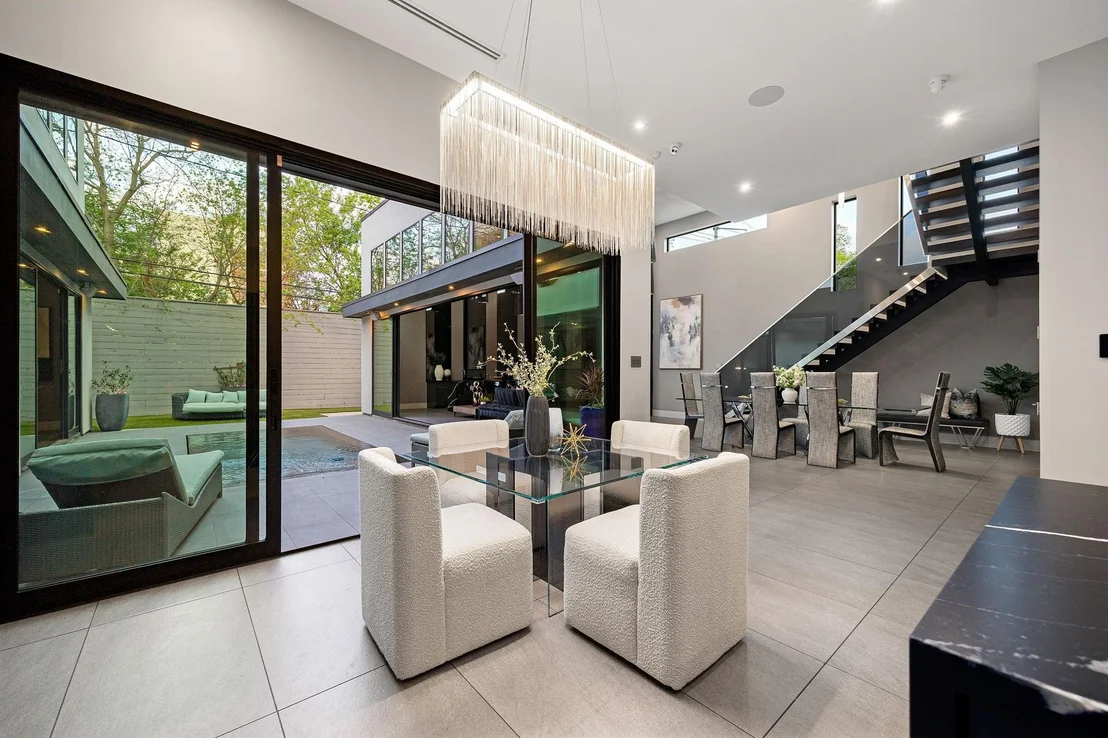 Photo of 2302 Suffolk Drive