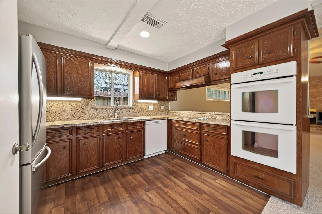 Photo of 4215 Long Grove Drive