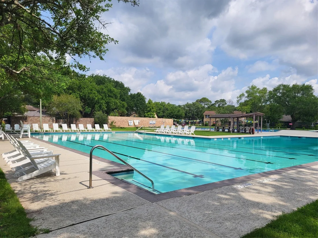 Photo of 4142 Willow Hill Drive