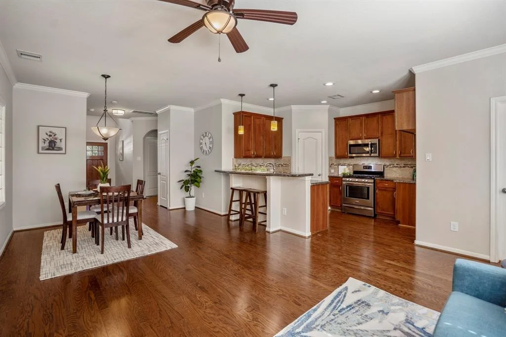 Photo of 4618 Oak Laurel Lane