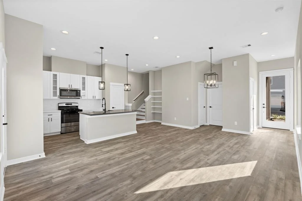 Photo of 414 Stonework Landing Lane