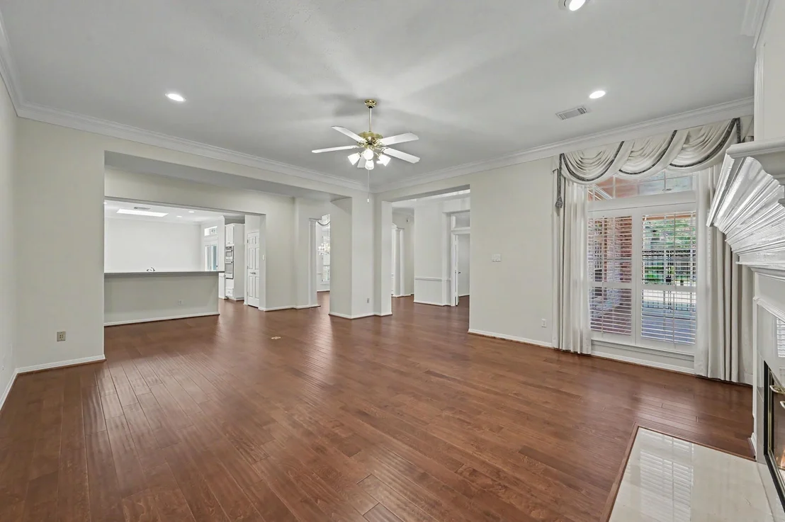 Photo of 22 N Castlegreen Circle