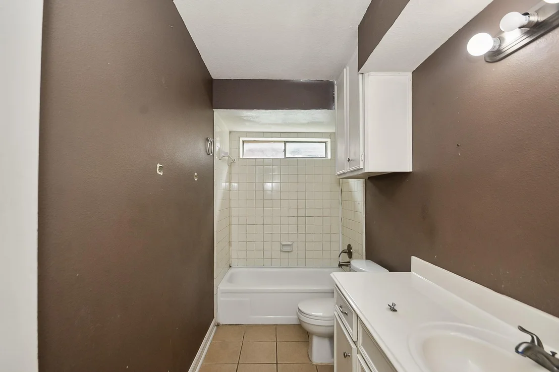 Photo of 23538 Canyon Lake Drive