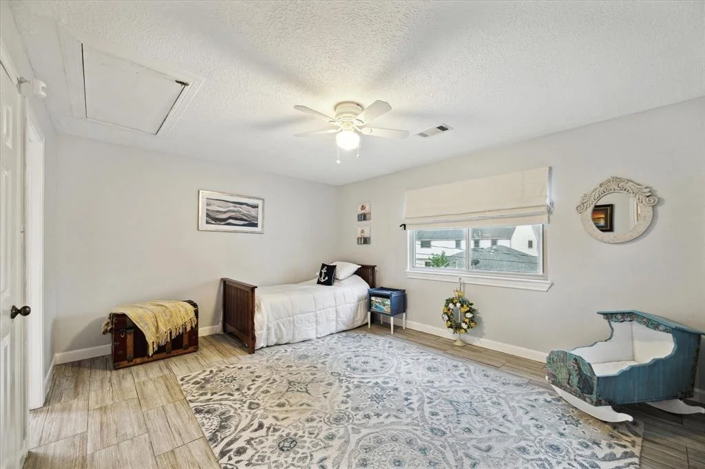 Photo of 7702 Northbridge Drive