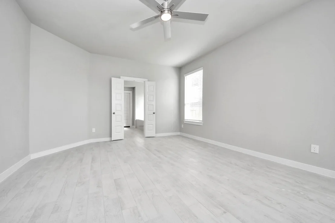 Photo of 16018 Sycamore Maple Lane