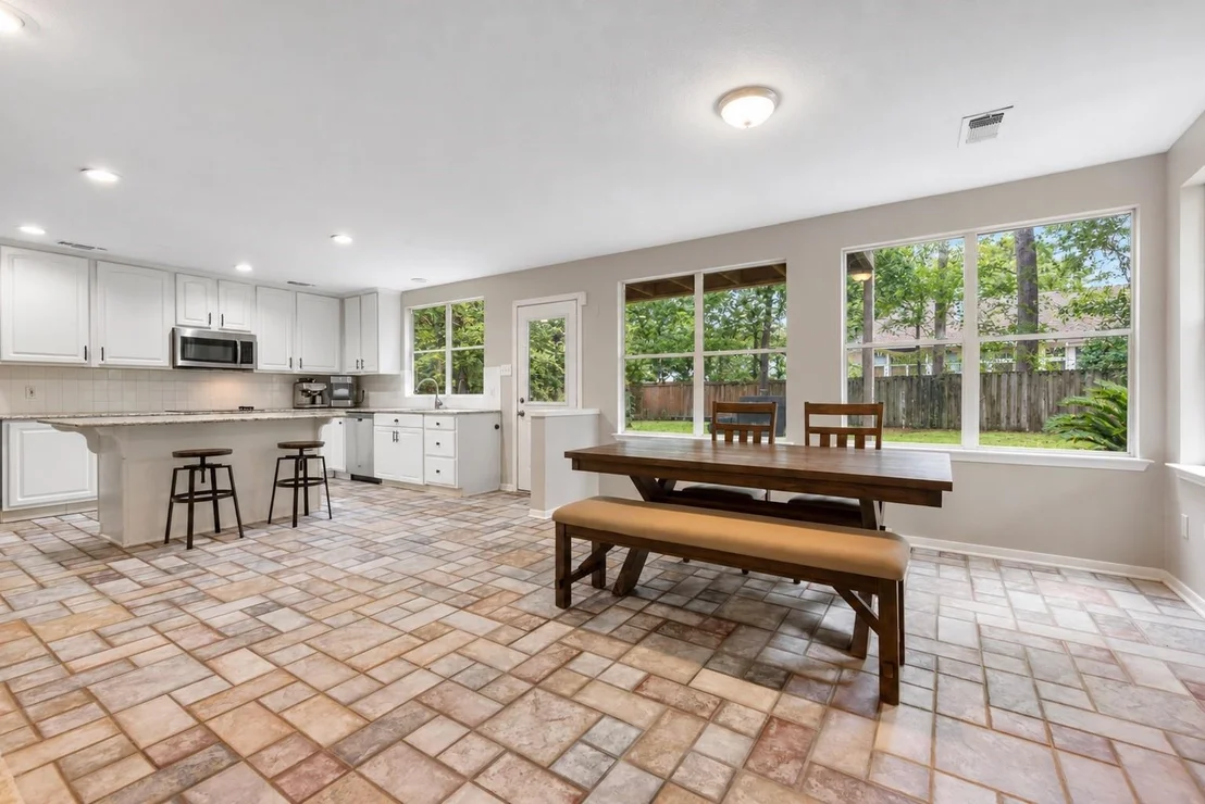 Photo of 123 Sheerborne Court