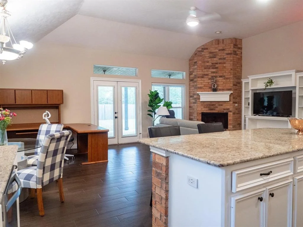 Photo of 24406 Glen Loch Drive