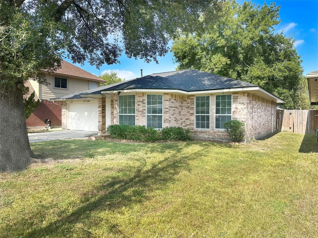 Photo of 7838 Yellow Pine Drive
