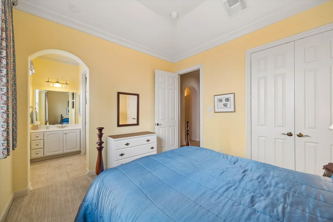 Photo of 11927 Legend Manor Drive