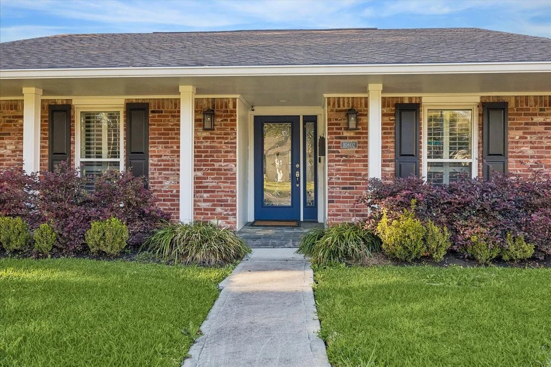 Photo of 10602 Del Monte Drive