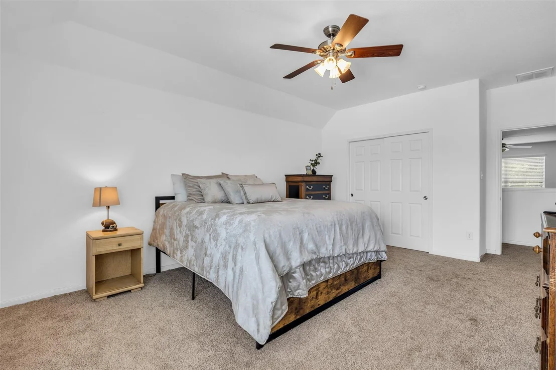 Photo of 16718 Warbler Drive