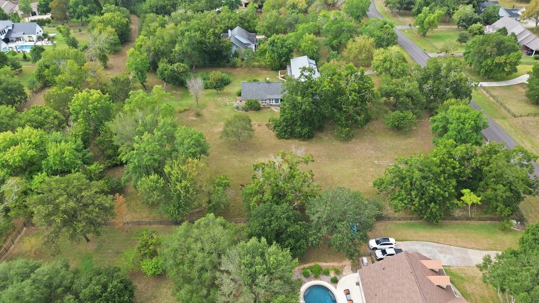 Photo of 5310 Harris Woods Trace