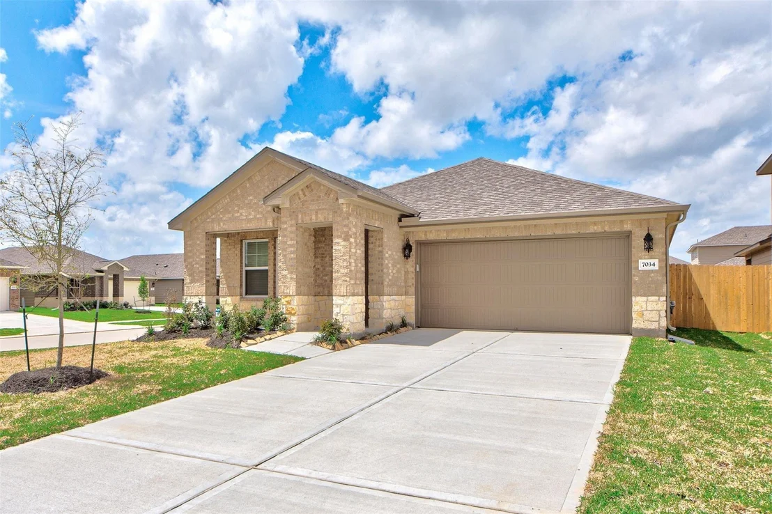 Photo of 7034 Toluca Drive