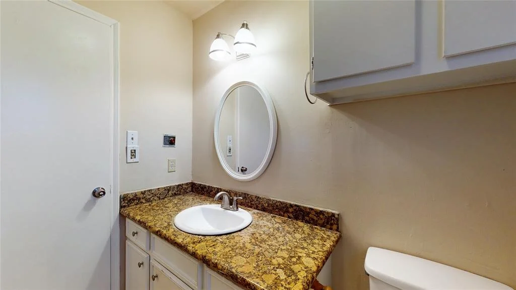Photo of 7806 Albin Lane