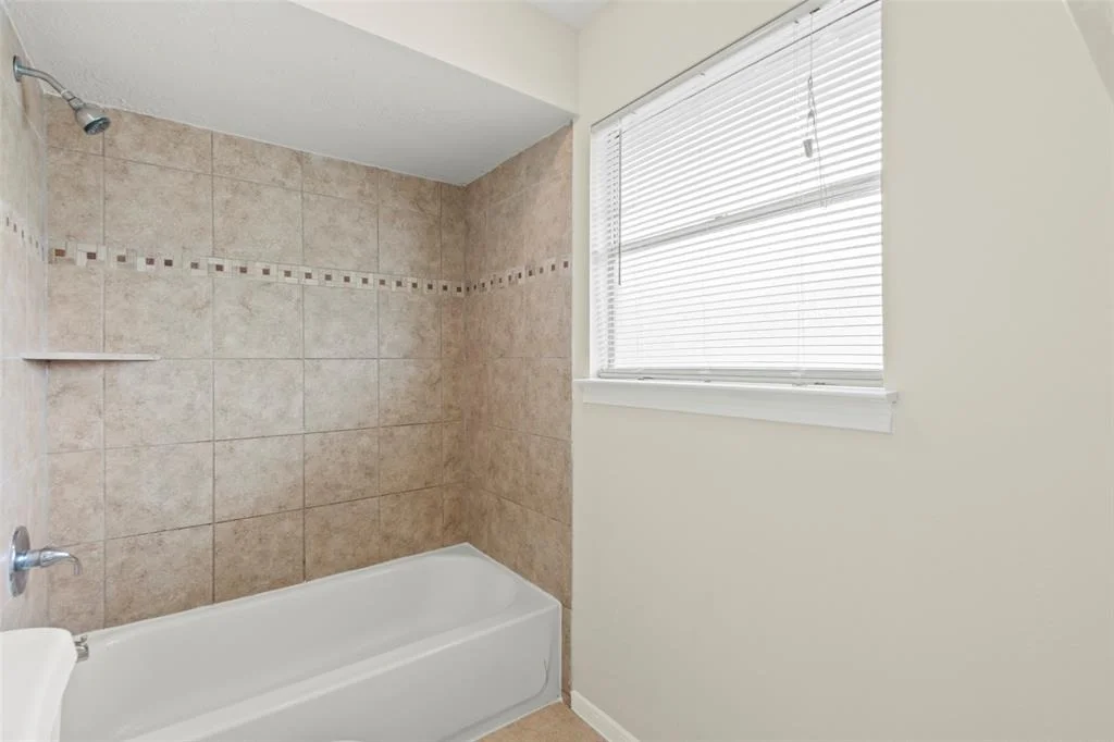 Photo of 2115 Pine Manor Drive