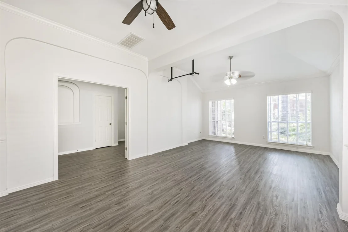 Photo of 19346 Dickson Park Drive