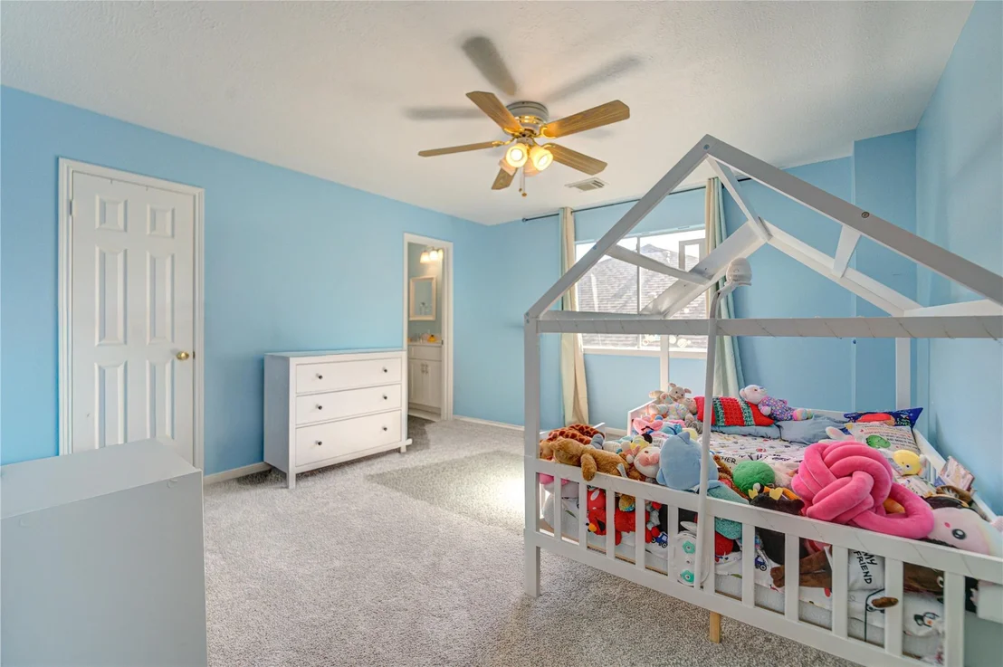 Photo of 10906 Trail Ridge Drive
