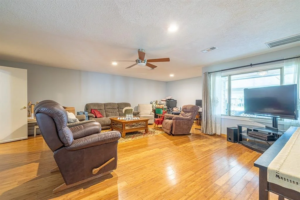 Photo of 211 Long Drive