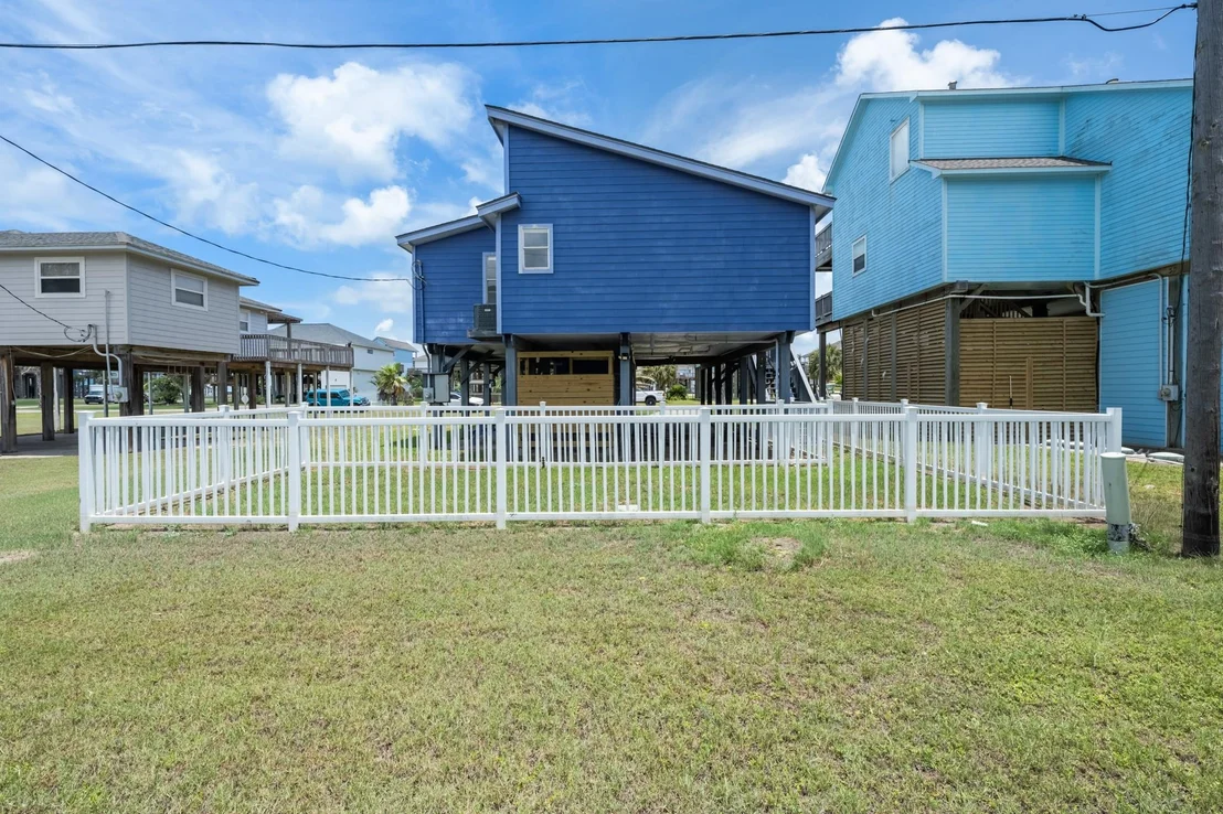 Photo of 12927 Buccaneer Parkway