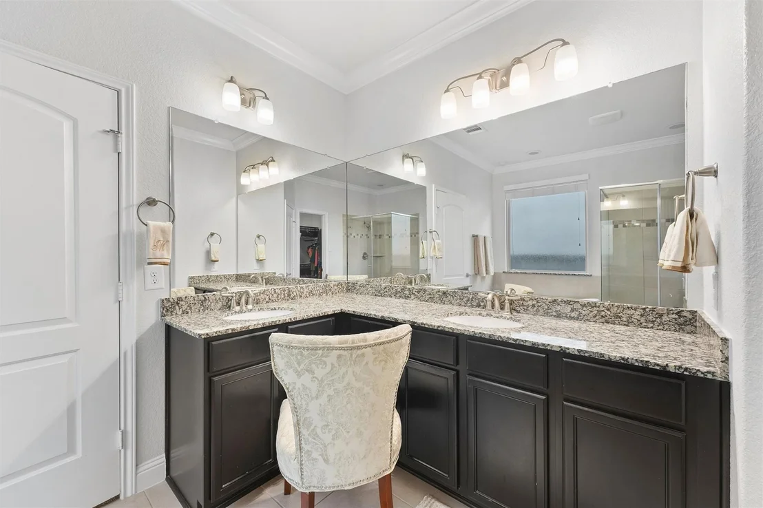 Photo of 6 Inland Prairie Drive