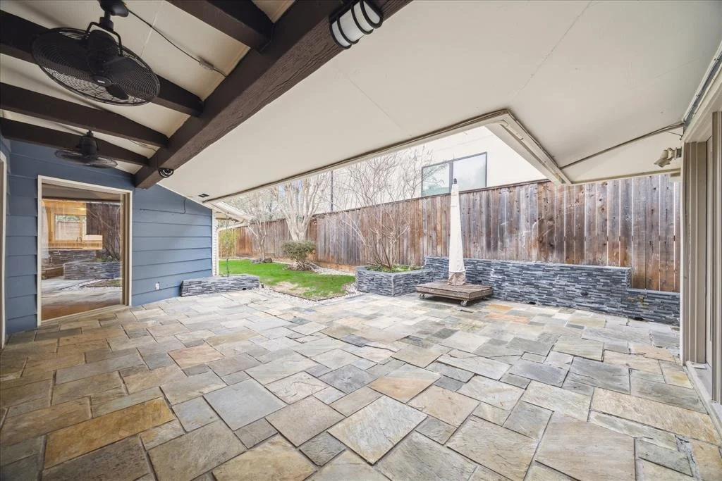 Photo of 6825 Bellgreen Drive