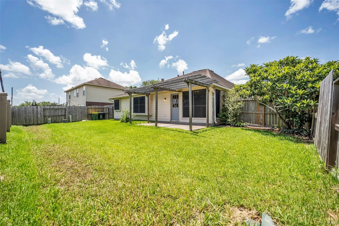 Photo of 4109 Oak Point Drive